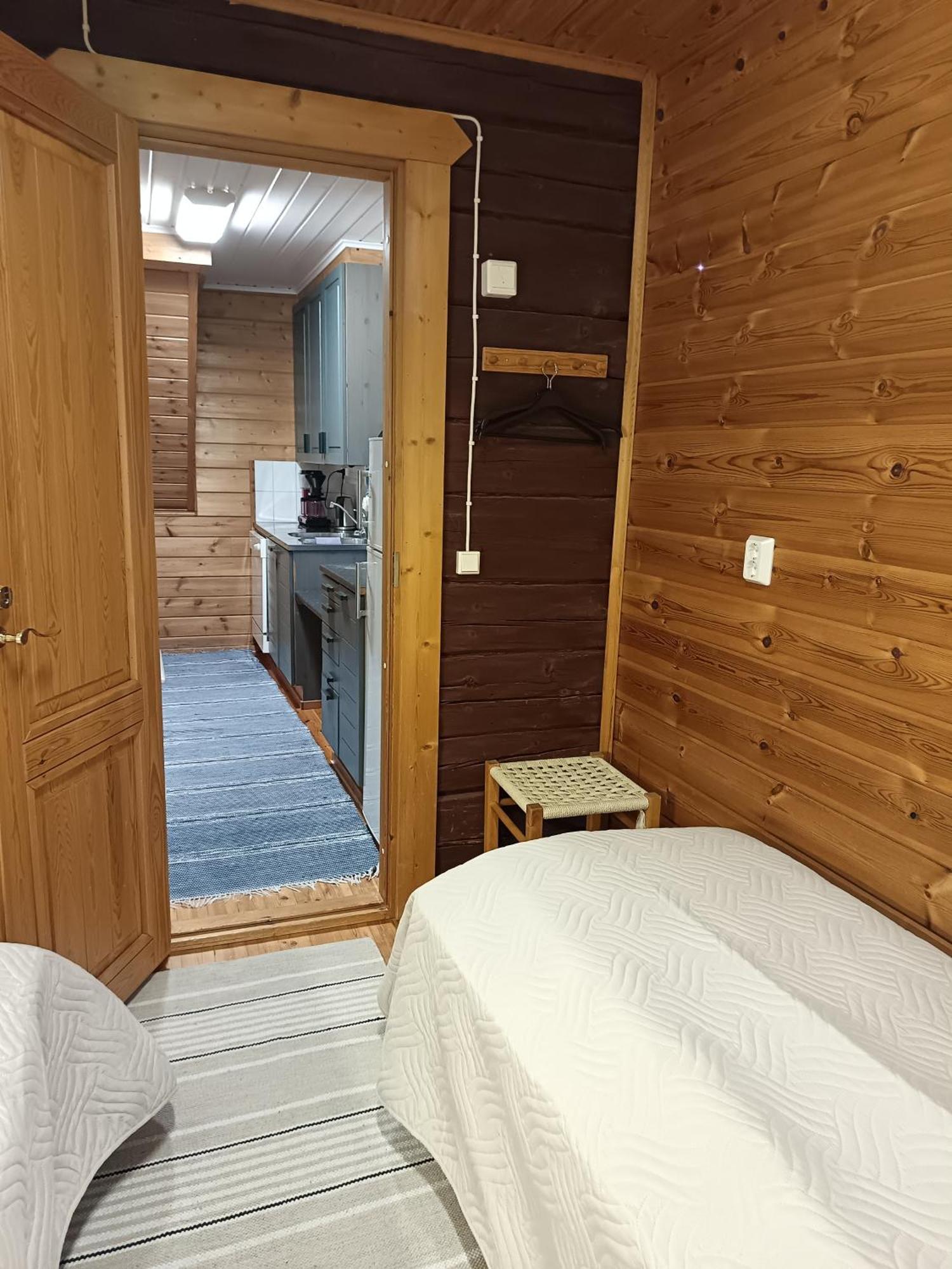 Maekelaen Lomatuvat Bed And Breakfast Korkeakoski  ภายนอก รูปภาพ