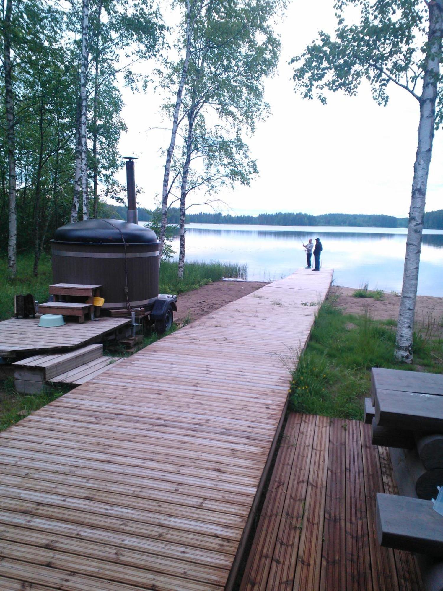 Maekelaen Lomatuvat Bed And Breakfast Korkeakoski  ภายนอก รูปภาพ